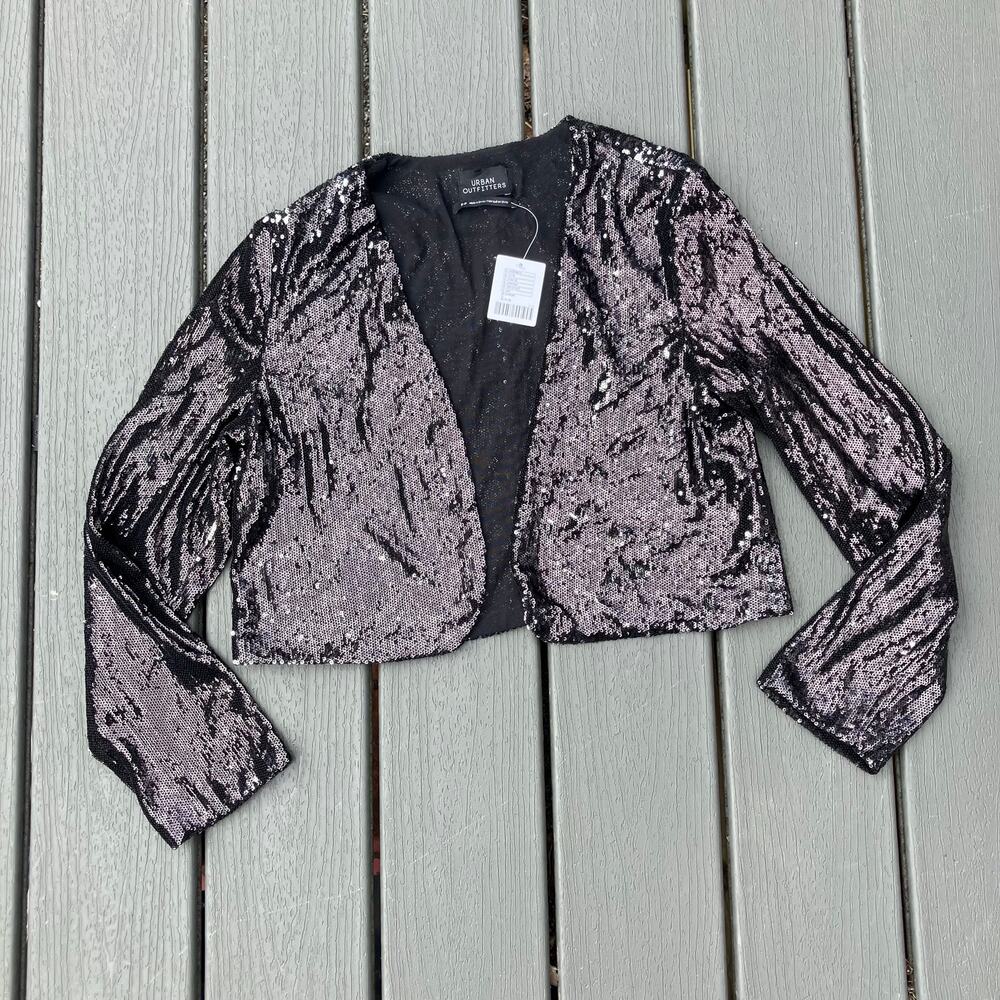Black cropped sequin jacket, open front, glam going out whimsigoth indie sleaze